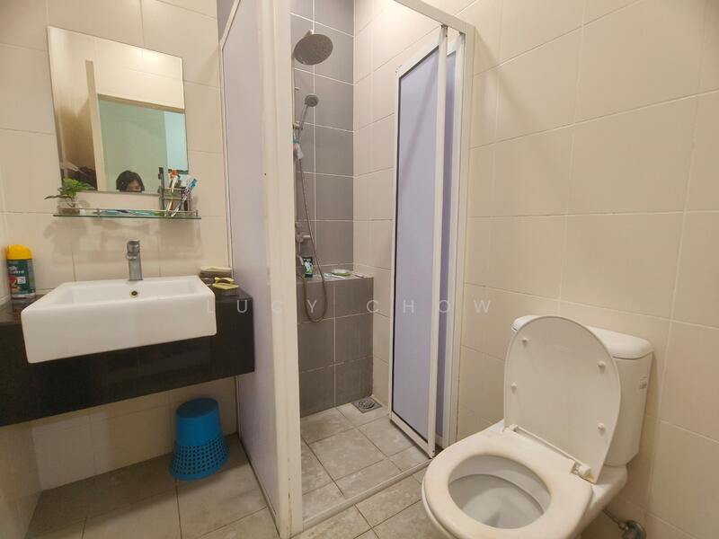 Semi-Detached House for Sale in Rawang (Selangor) - Lucy Chow - Bathroom - PropertyGuru.com.my