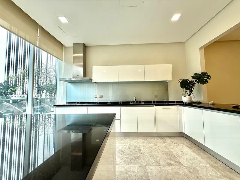 Servis Apartment untuk Dijual di The Oval - Abid Sabarudin - Kitchen - PropertyGuru.com.my