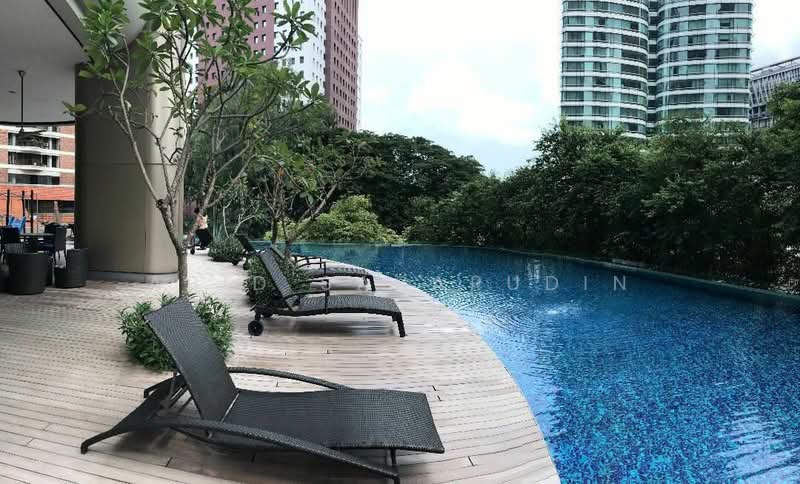 Servis Apartment untuk Dijual di The Oval - Abid Sabarudin - Pool - PropertyGuru.com.my