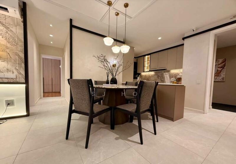 The LightHauz by Exsim - Show Unit Photo