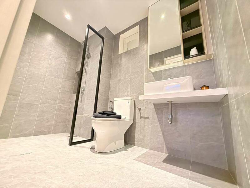 The LightHauz by Exsim - Show Unit Photo