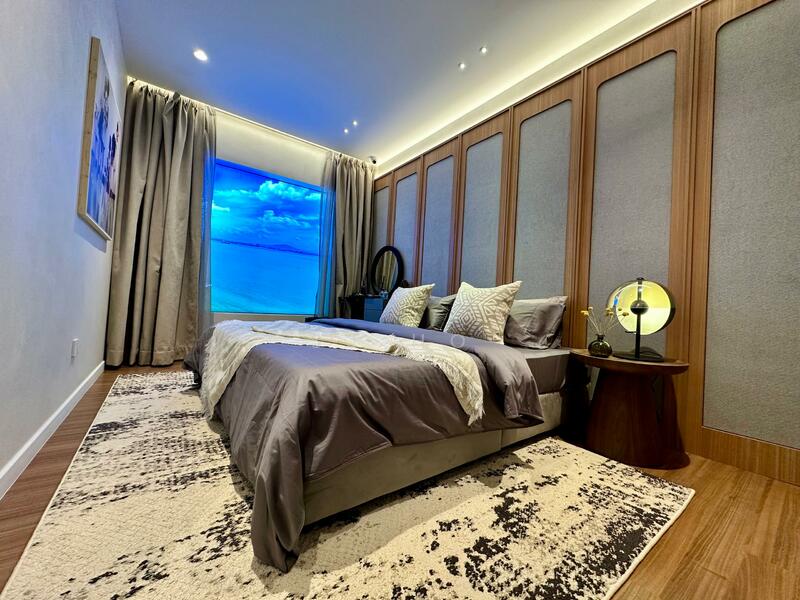 The LightHauz by Exsim - Show unit photo