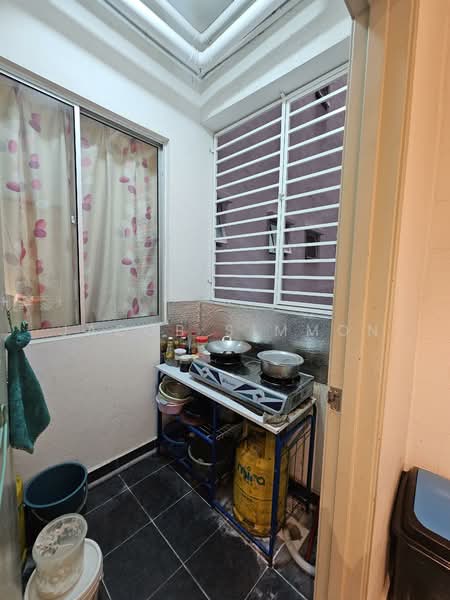 BSP 21 untuk Untuk Disewa - RM 1,800 /bulan, Apr 2026 - Kitchen - PropertyGuru.com.my