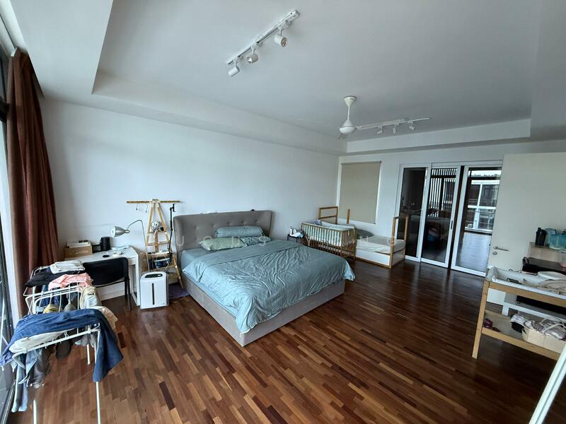 3-storey Terraced House for Sale in Lake Fields (Sungai Besi) - Lucus Yong - Bedroom - PropertyGuru.com.my