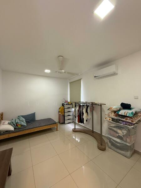 3-storey Terraced House for Sale in Lake Fields (Sungai Besi) - Lucus Yong - Bedroom - PropertyGuru.com.my