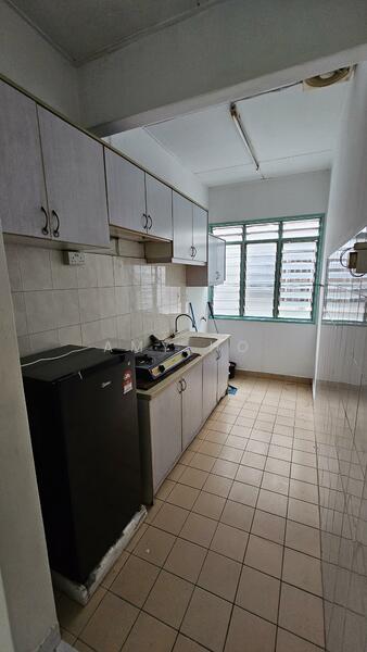 Pangsapuri untuk Dijual di Taman Pusat Kepong - Amy Ho - Kitchen - PropertyGuru.com.my