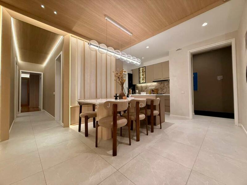 The LightHauz by Exsim - Show Unit Photo