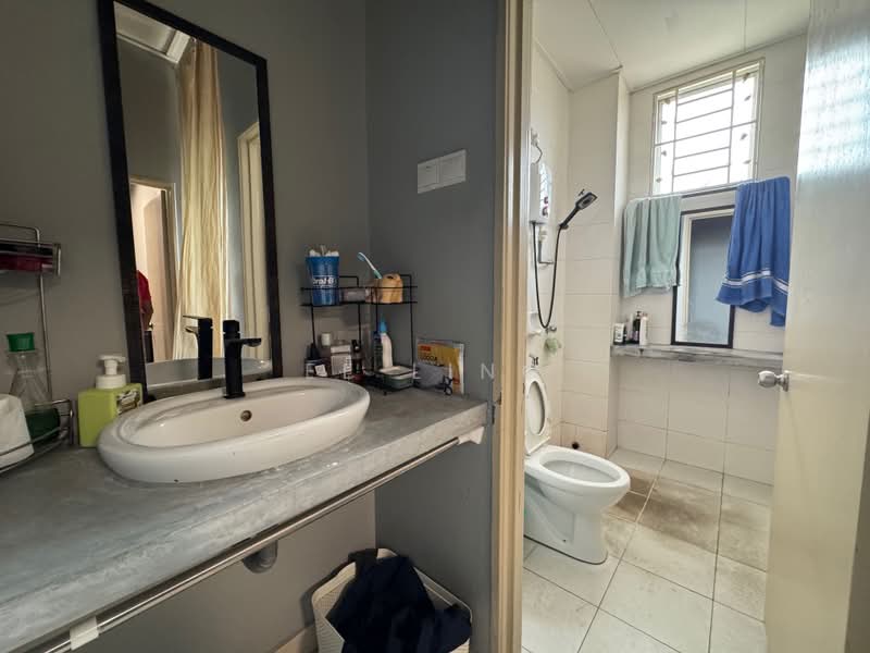 2.5-storey Terraced House for Sale in Taman Tasik Prima (Puchong) - EE Ling - Bathroom - PropertyGuru.com.my
