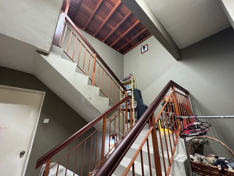 2.5-storey Terraced House for Sale in Taman Tasik Prima (Puchong) - EE Ling - Corridor - PropertyGuru.com.my