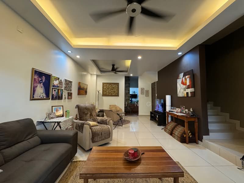 2.5-storey Terraced House for Sale in Taman Tasik Prima (Puchong) - EE Ling - Living Room - PropertyGuru.com.my