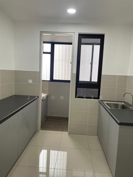Service Residence for Rent at The Pulse Residence - Jason Tsen - Kitchen - PropertyGuru.com.my
