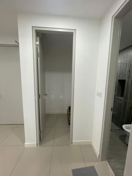 Service Residence for Rent at The Pulse Residence - Jason Tsen - Corridor - PropertyGuru.com.my