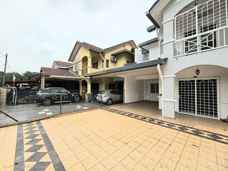 Rumah Teres 2 Tingkat untuk Dijual di Bandar Baru Bangi (Selangor) - Mohd Nor Fahmi - Exterior - PropertyGuru.com.my