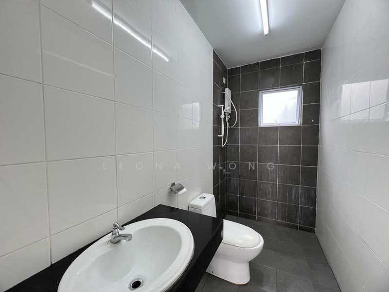 Condominium for Rent at Koi Prima Condominium - Leona Wong - Bathroom - PropertyGuru.com.my