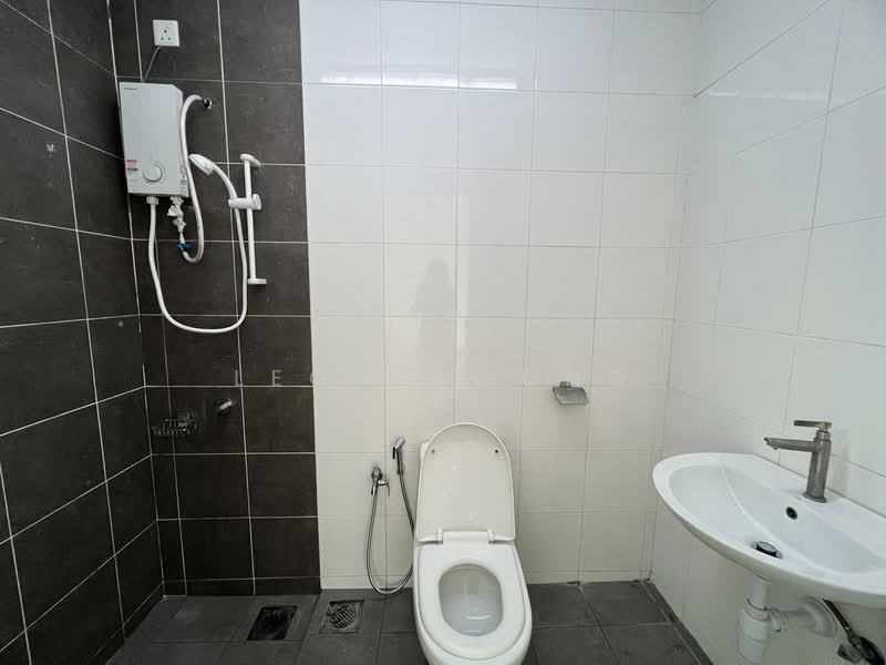 Condominium for Rent at Koi Prima Condominium - Leona Wong - Bathroom - PropertyGuru.com.my
