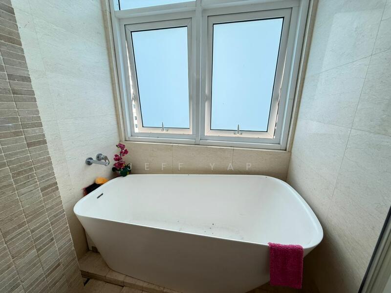 Condominium for Rent at Pinetree Marina & Resort - Jeff Yap - Bathroom - PropertyGuru.com.my