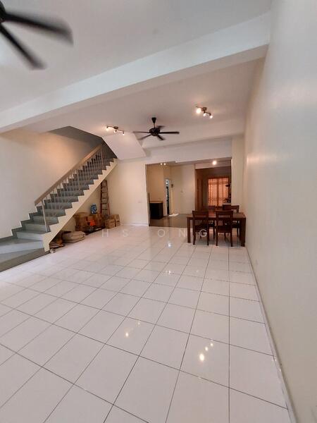 Rumah Teres 2-Tingkat untuk Dijual di Setia Impian (Setia Alam) - HS Ong - Living Room - PropertyGuru.com.my