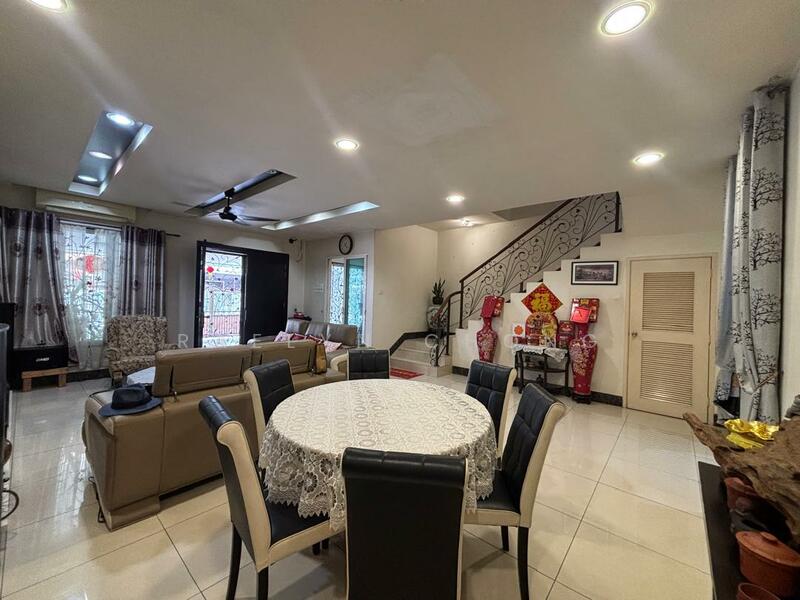 2-storey Terraced House for Sale in Taman Mega Jaya (Ampang) - Raelyn Chong - Living Room - PropertyGuru.com.my