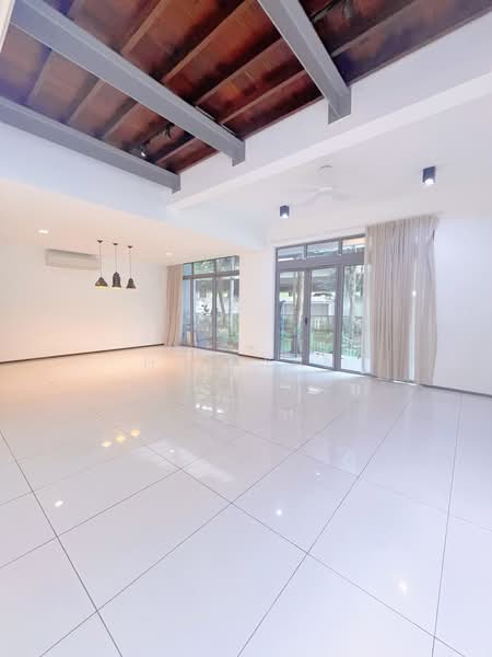 Condominium for Rent at The Breezeway - Hor Yan - Living Room - PropertyGuru.com.my