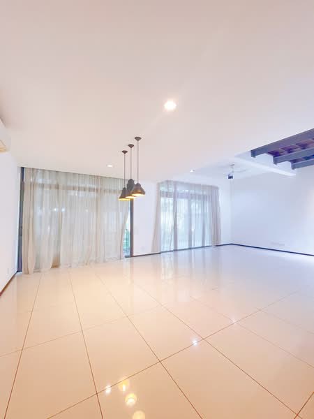 Condominium for Rent at The Breezeway - Hor Yan - Living Room - PropertyGuru.com.my
