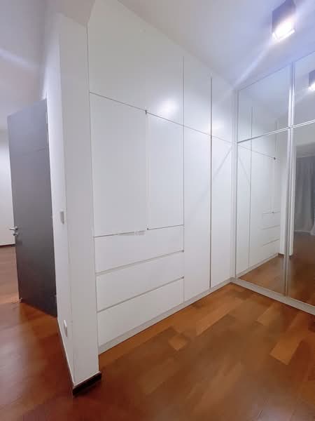 Condominium for Rent at The Breezeway - Hor Yan - Corridor - PropertyGuru.com.my