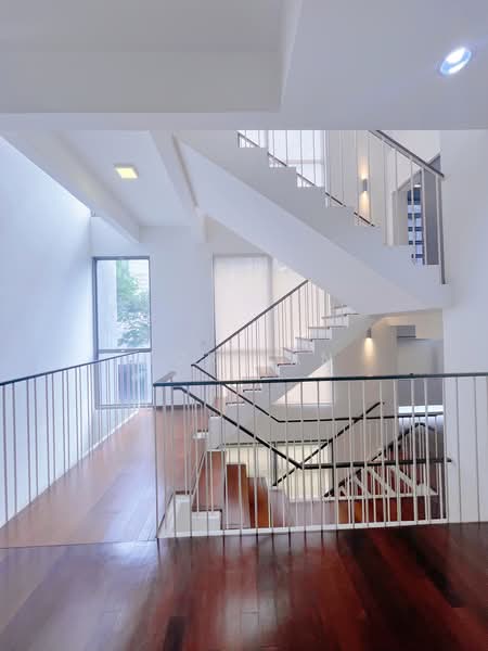 Condominium for Rent at The Breezeway - Hor Yan - Corridor - PropertyGuru.com.my
