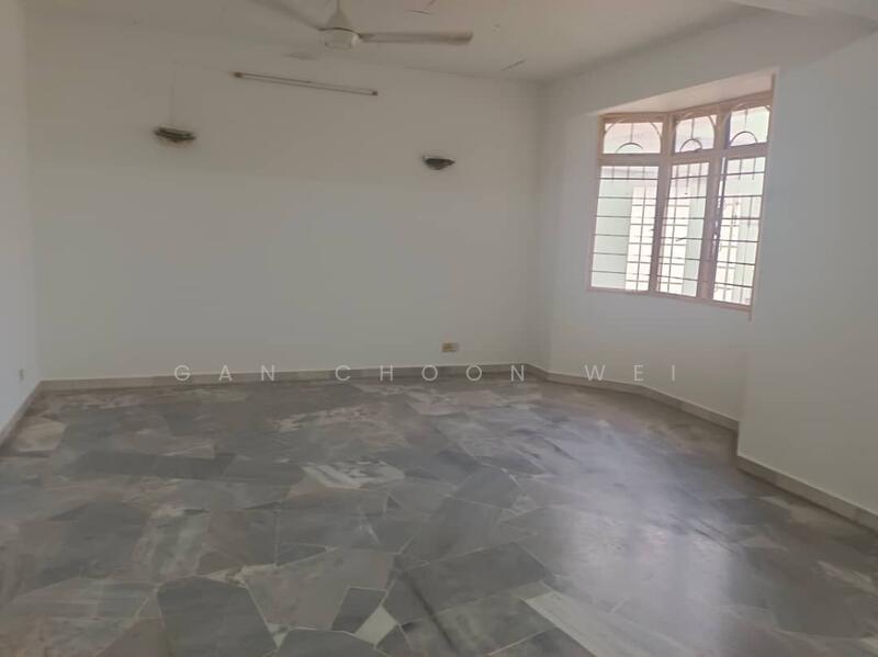 Untuk Dijual - Subang Perdana Goodyear Court 10