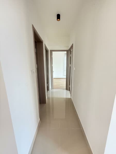 Service Residence for Rent at Baron Residence @ Lake City - Poh Xin Liao - Corridor - PropertyGuru.com.my