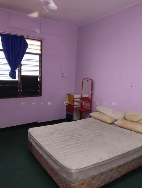 2-storey Terraced House for Sale in Taman Delima (Kluang) - Chin Wei Lim - Bedroom - PropertyGuru.com.my