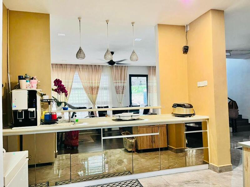 Bungalow for Sale in Ampang (Kuala Lumpur) - Appni Lizar - Kitchen - PropertyGuru.com.my