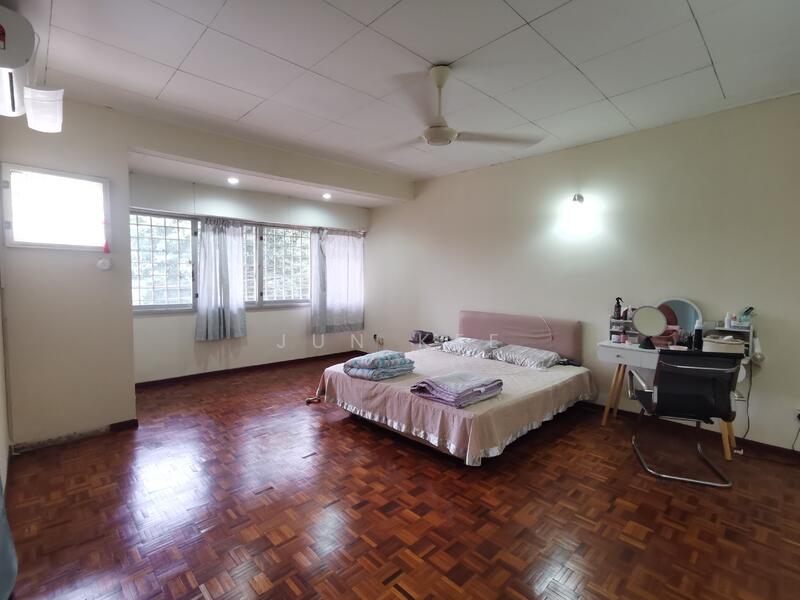 For Sale - Taman Desa