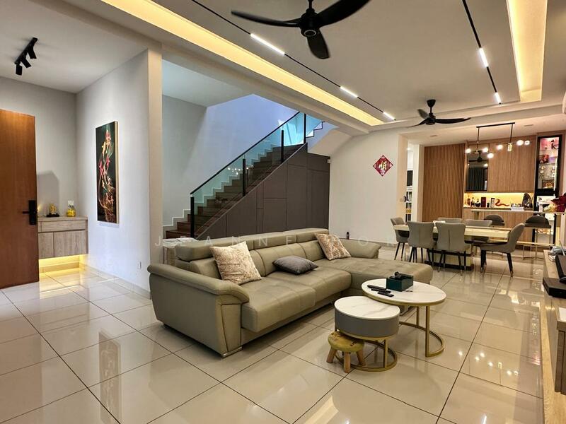 2-storey Terraced House for Sale in 16 Sierra (Puchong) - Jeanne Hor - Living Room - PropertyGuru.com.my