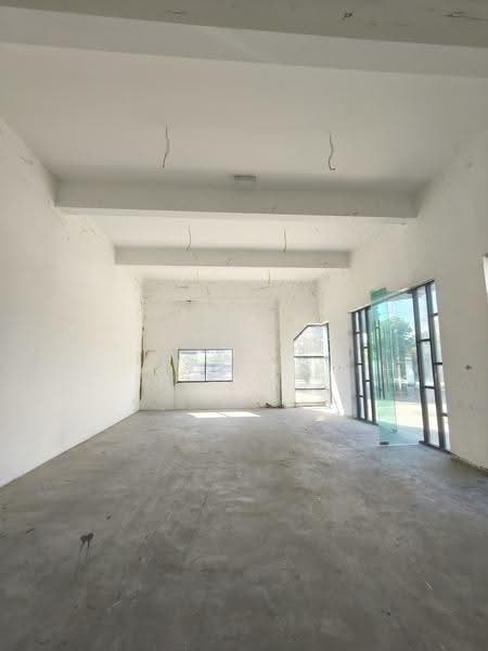 Factory for Rent in Taman Perniagaan Setia (Johor Bahru) - Lisa Yeo - Interior - PropertyGuru.com.my