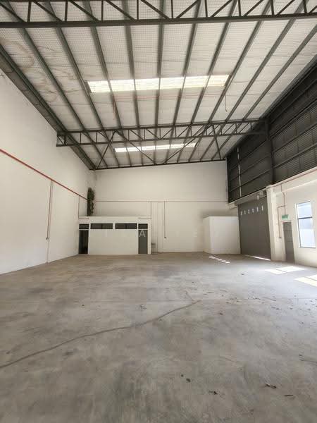 Factory for Rent in Taman Perniagaan Setia (Johor Bahru) - Lisa Yeo - Interior - PropertyGuru.com.my