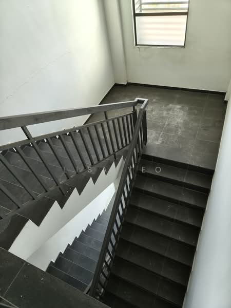 Factory for Rent in Taman Perniagaan Setia (Johor Bahru) - Lisa Yeo - Corridor - PropertyGuru.com.my