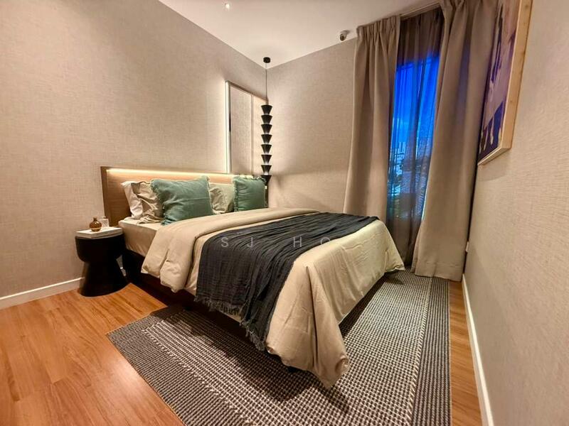 The LightHauz by Exsim - Show Unit Photo