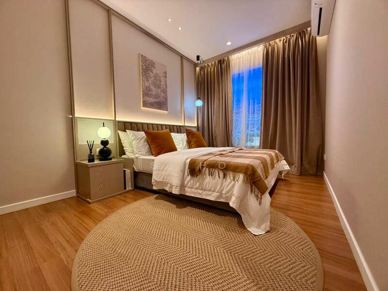 The LightHauz by Exsim - Show Unit Photo