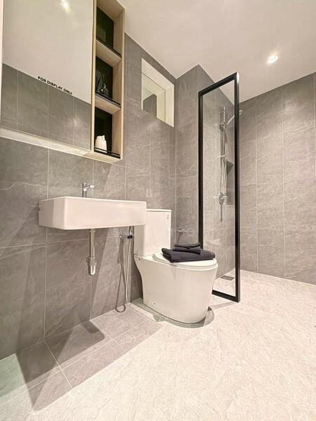 The LightHauz by Exsim - Show Unit Photo