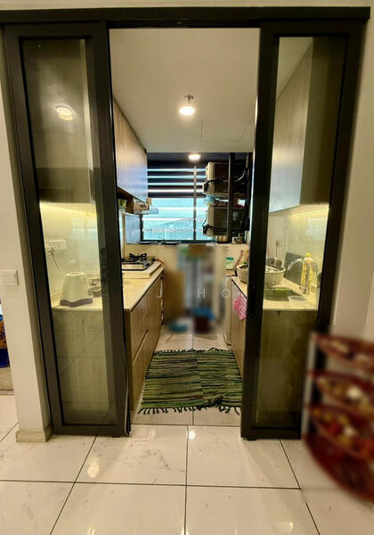 Suasana @ Utropolis - Kitchen Area