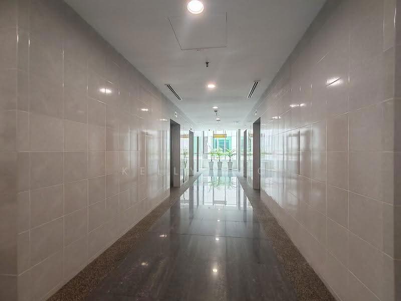 Office for Rent in Bandar Bukit Tinggi (Klang) - Kelly Teo - Corridor - PropertyGuru.com.my