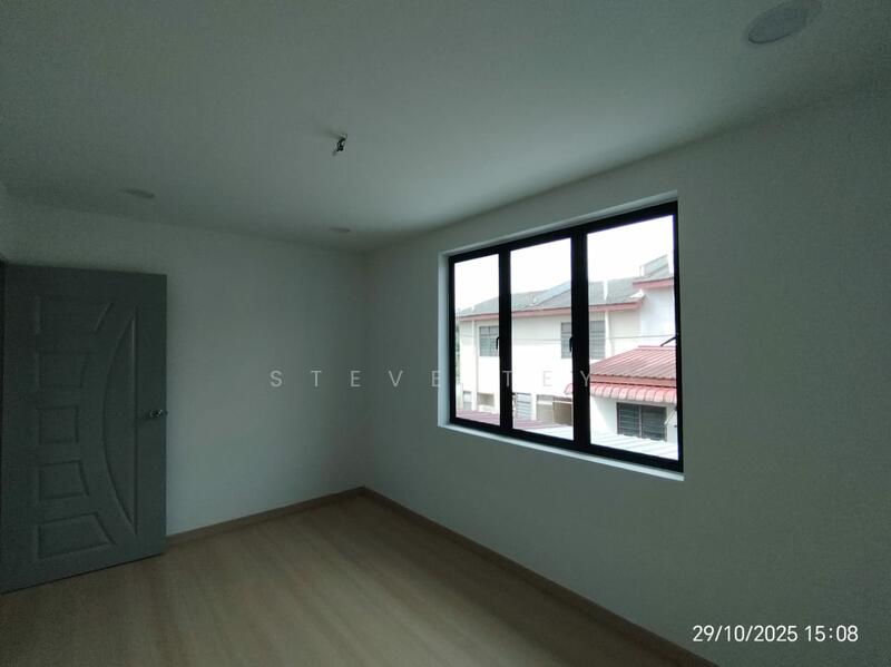 Rumah Teres 2 Tingkat untuk Dijual di Kulai (Johor) - Steve Tey - Bedroom - PropertyGuru.com.my