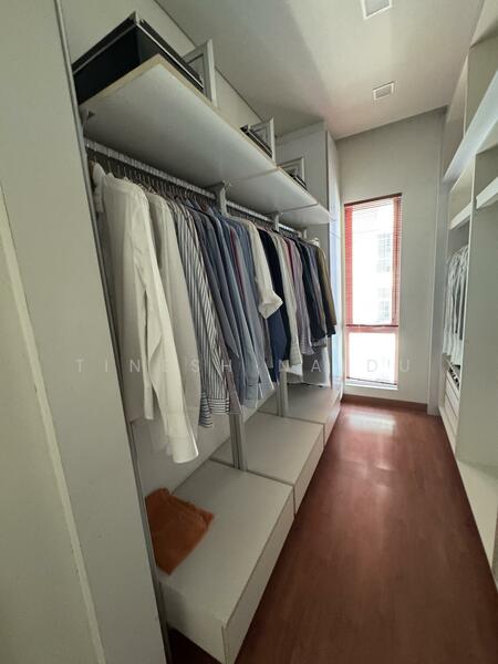 Closet