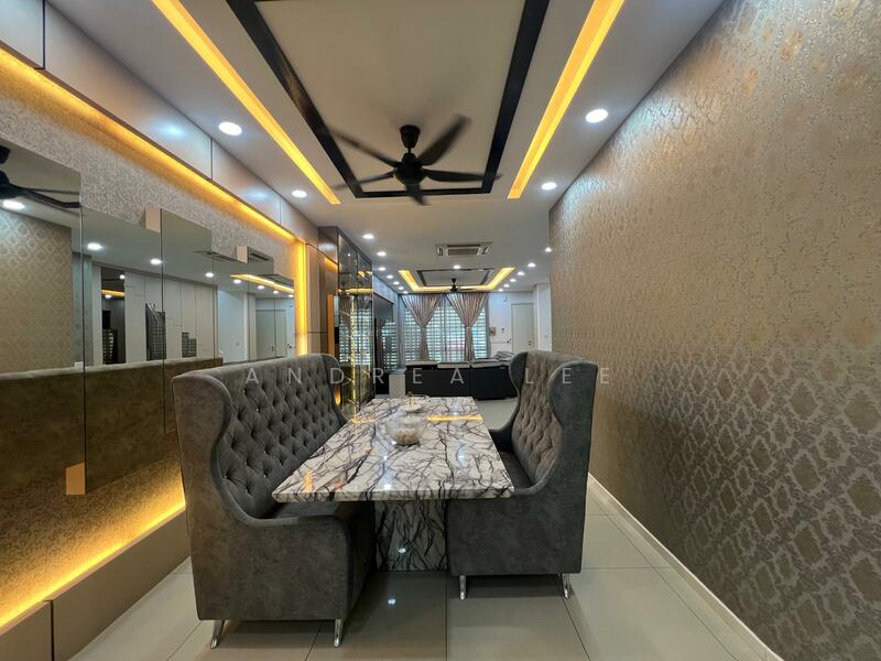 3-storey Terraced House for Sale in Bandar Bayan Bahru (Bayan Lepas) - Andrea Lee - Dining Room - PropertyGuru.com.my
