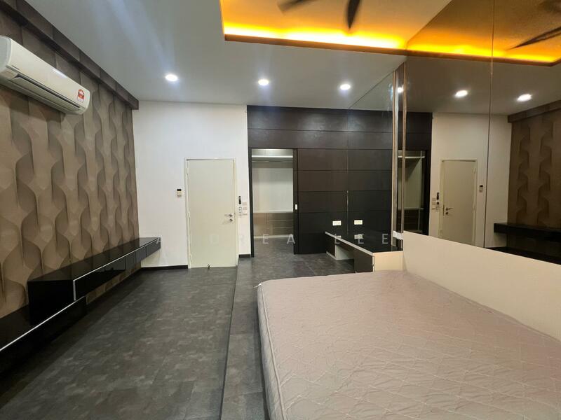 3-storey Terraced House for Sale in Bandar Bayan Bahru (Bayan Lepas) - Andrea Lee - Bedroom - PropertyGuru.com.my