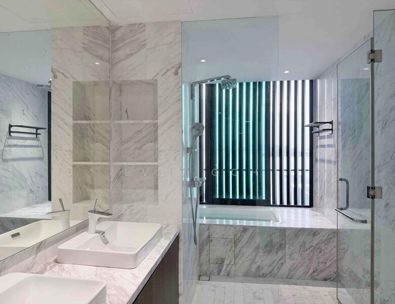 The Light Collection IV untuk Untuk Dijual - RM 4,500,000, Apr 2026 - Master Bathroom - PropertyGuru.com.my