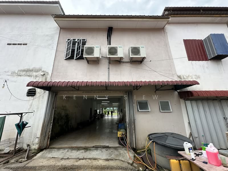 Shop / Office for Sale in Taman Teratai (Bahau) - Kenny Siew - Exterior - PropertyGuru.com.my