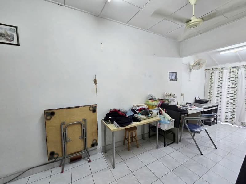 2-storey Terraced House for Sale in Taman Sri Bintang (Kepong) - Kiing TW - Study - PropertyGuru.com.my