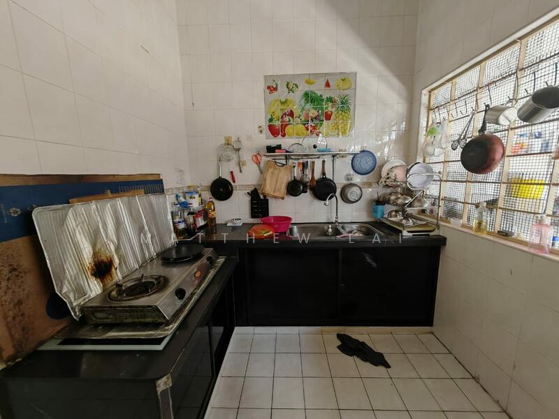 Semi-Detached House for Sale in Sungai Long (Bandar Sungai Long) - Matthew Lai - Kitchen - PropertyGuru.com.my
