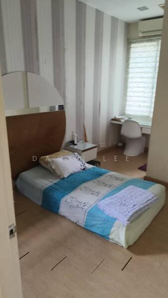 For Rent - Palm Walk