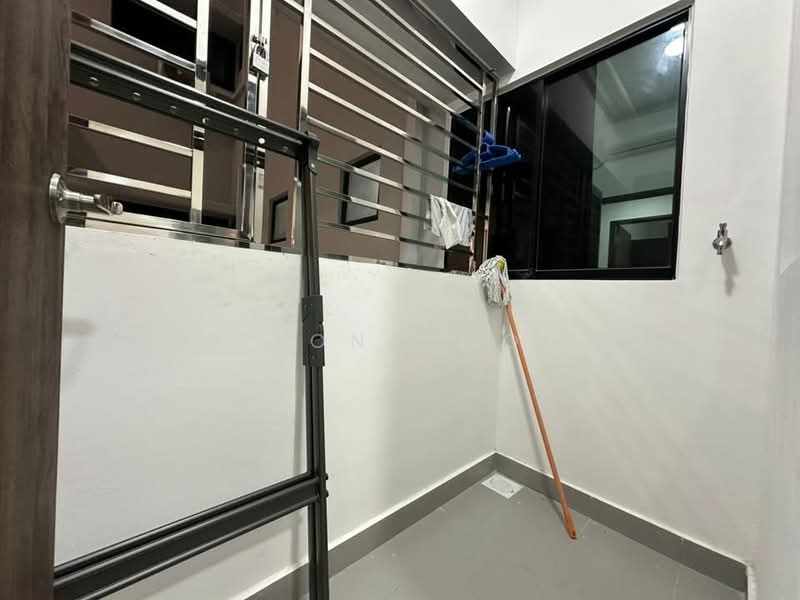 Servis Apartment untuk Dijual di Veranda Residence - Vicky Wong - Bathroom - PropertyGuru.com.my